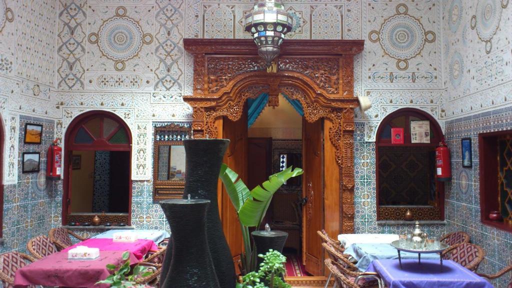 Ryad Bab Berdaine 메크네스 외부 사진